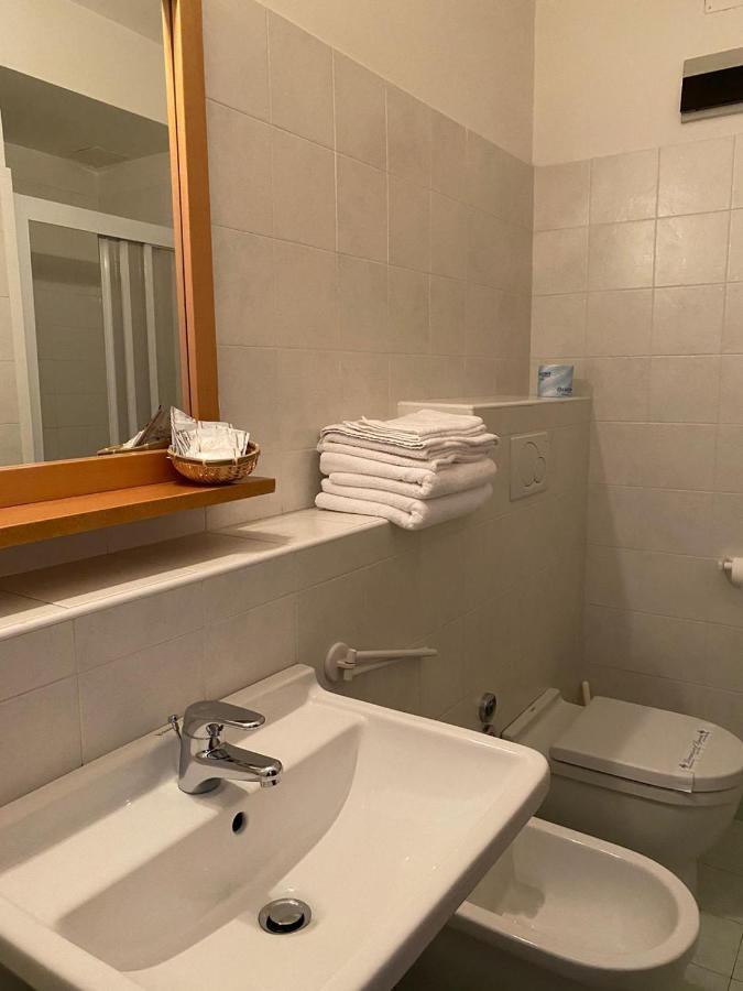 Casa Vacanze Paolo VI Падуа Екстериор снимка