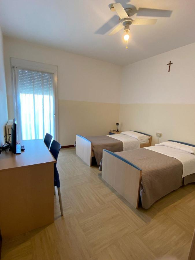 Casa Vacanze Paolo VI Падуа Екстериор снимка